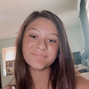 Meet your Posher, Laicy